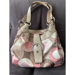 COACH 3 Fold Shoulder Bag with Zipper and Buckle Closure